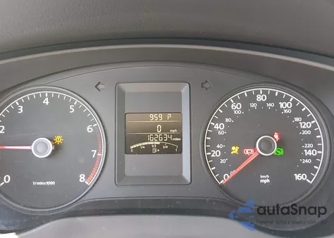 2013 Volkswagen Jetta 2.0L S z USA, uszkodzony, nr VIN 3VW2K7AJ9DM451687